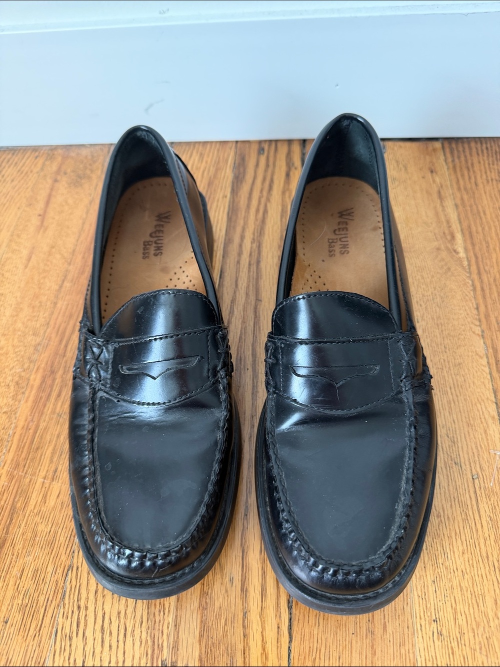 Women’s Black Weejuns Leather Penny Loafers